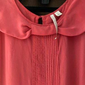 Peter Pan collar shirt